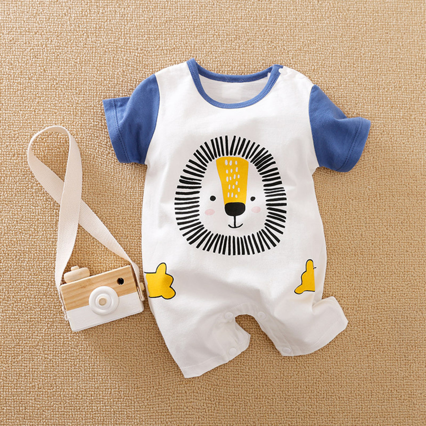 Baby Boys & Baby Girls Half Sleeves Lion Printed Rompers