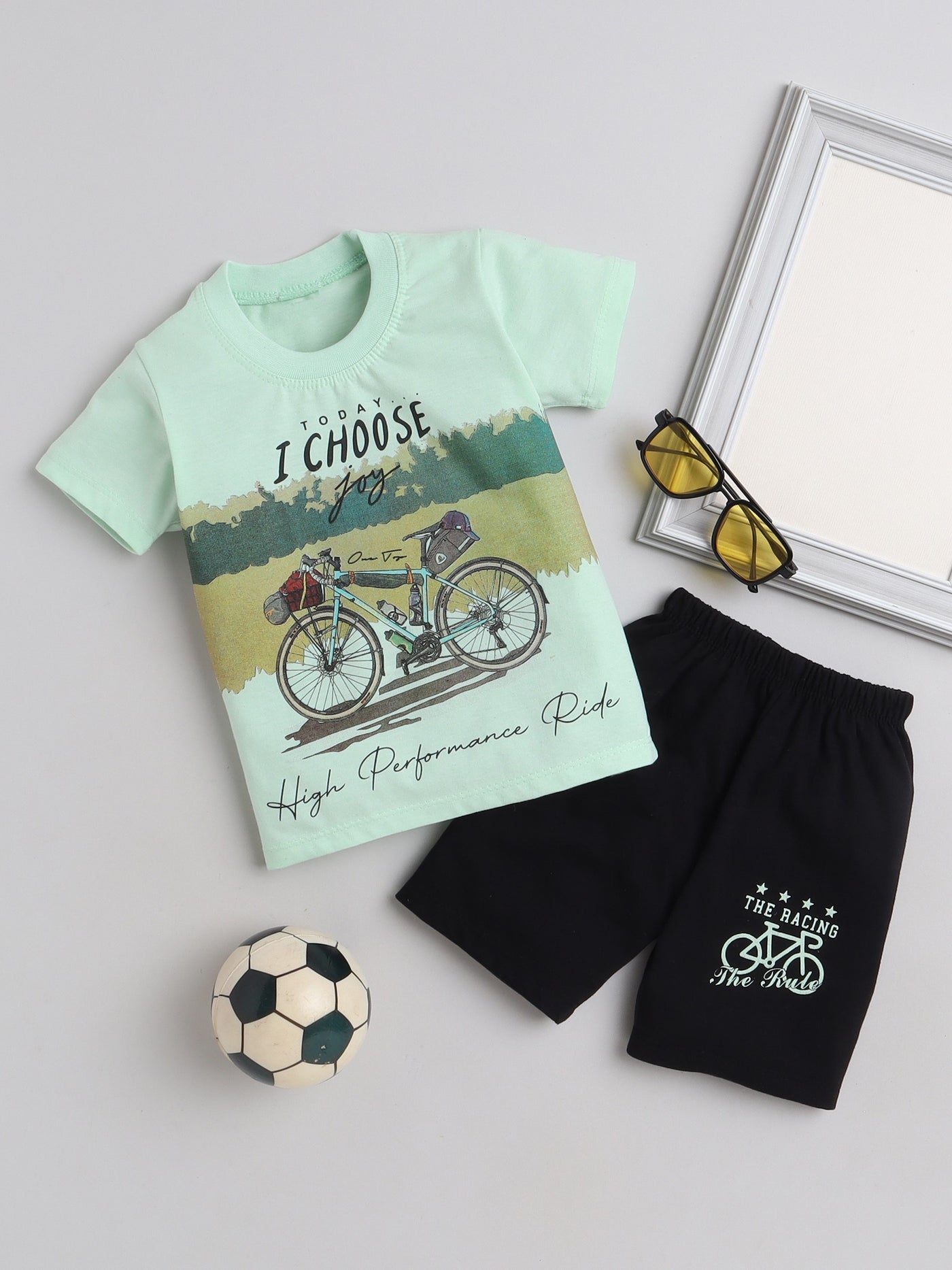 Boys Half Sleeve Printed T-Shirt & Shorts Set