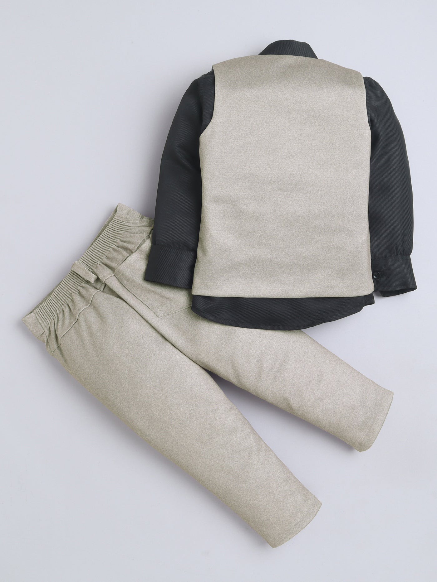 Boys Solid 3 Piece Suit Set With Bow