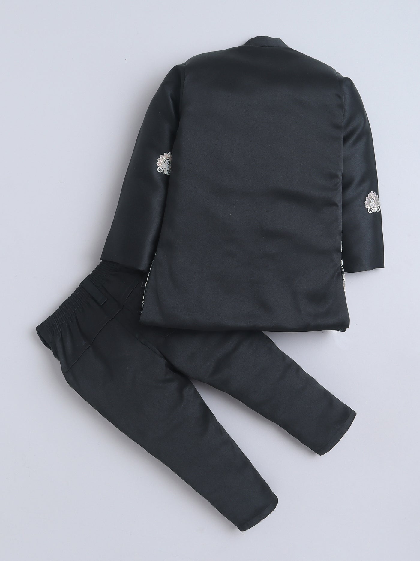 Boys Embroidered Sherwani & Trouser Set With Shrug