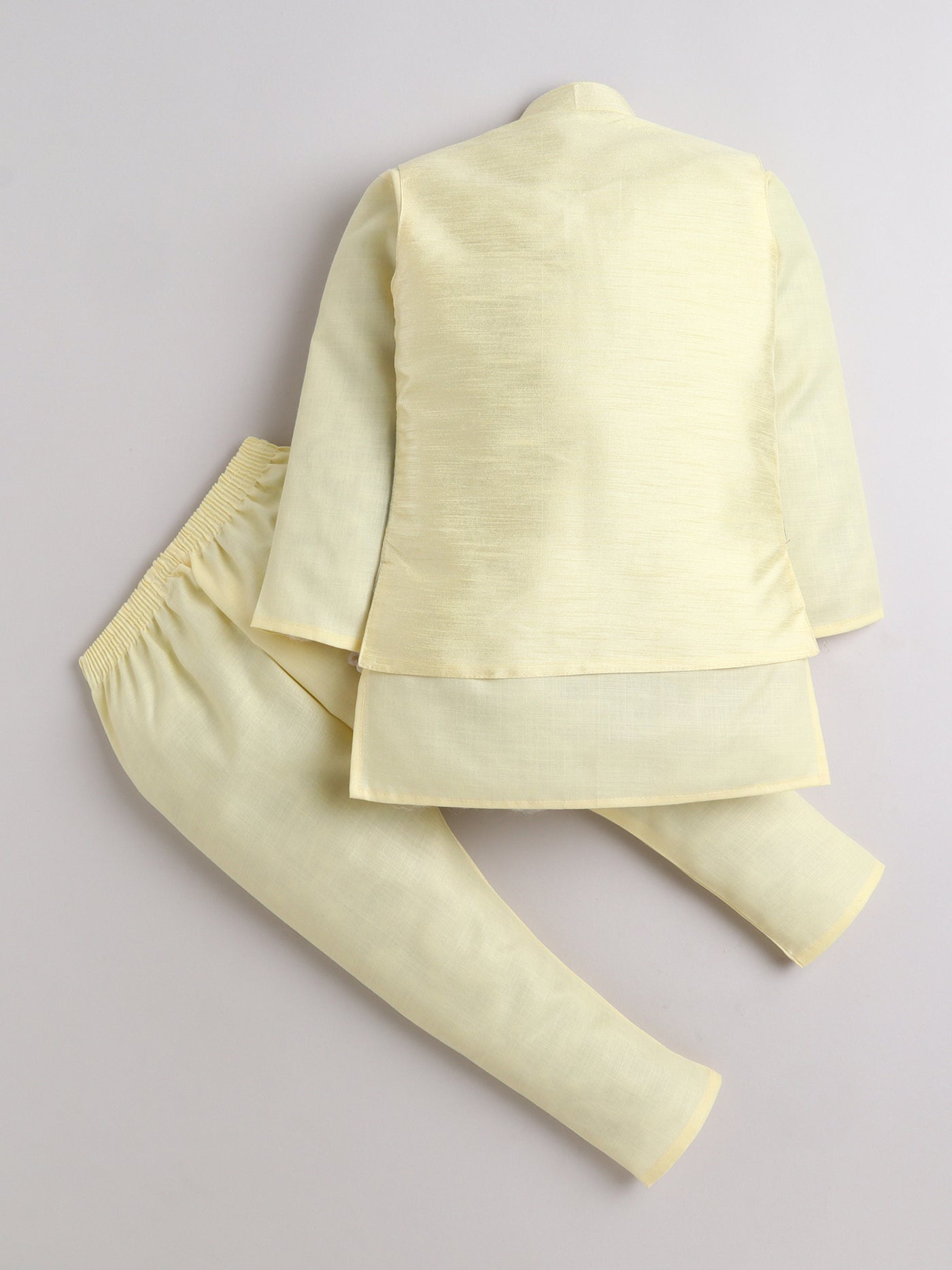Boys Kurta & Pyjama Set With Waistcoat