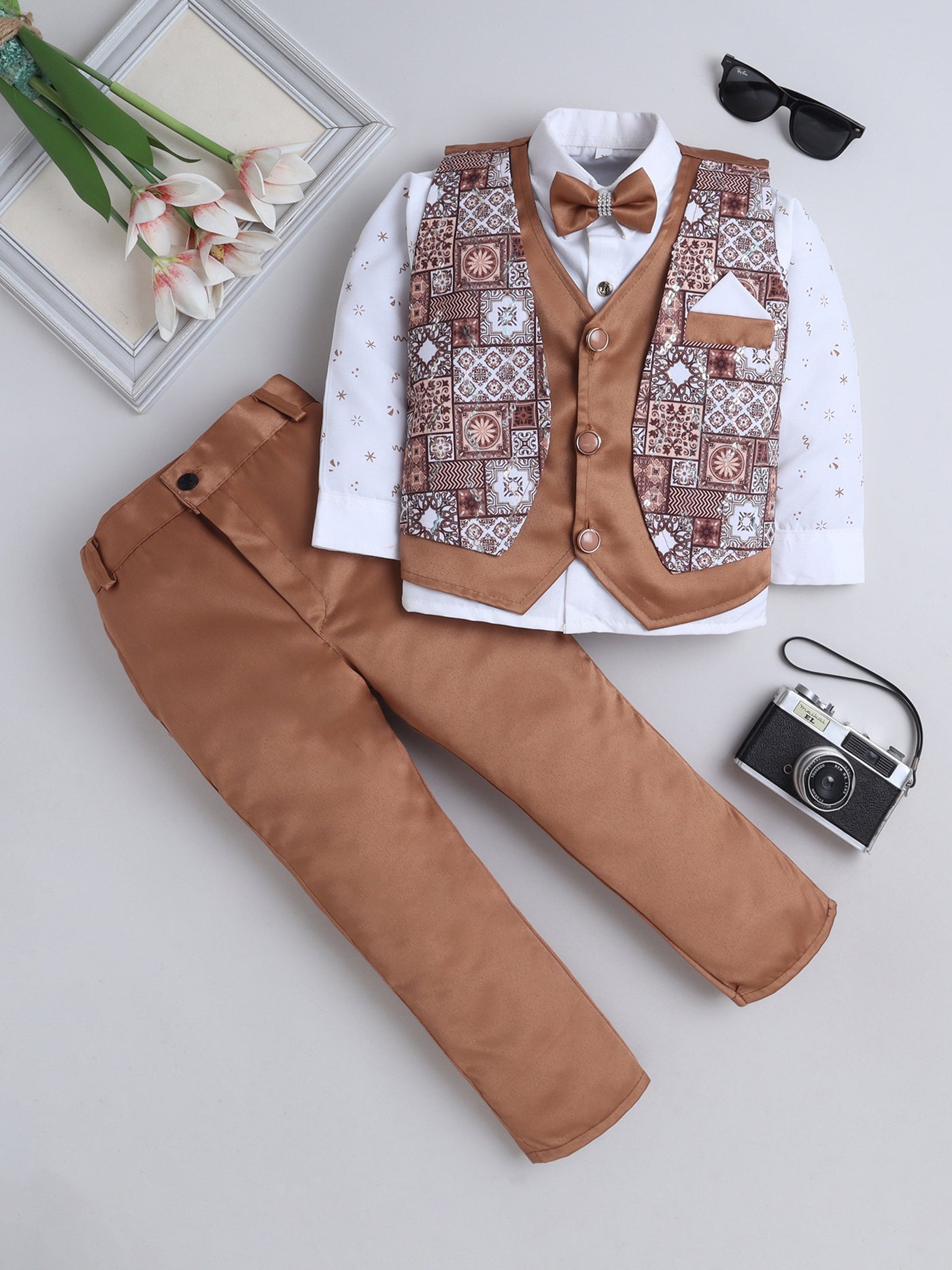 Boys Geometric Print With Sequins Work 4 Piece Suit Set