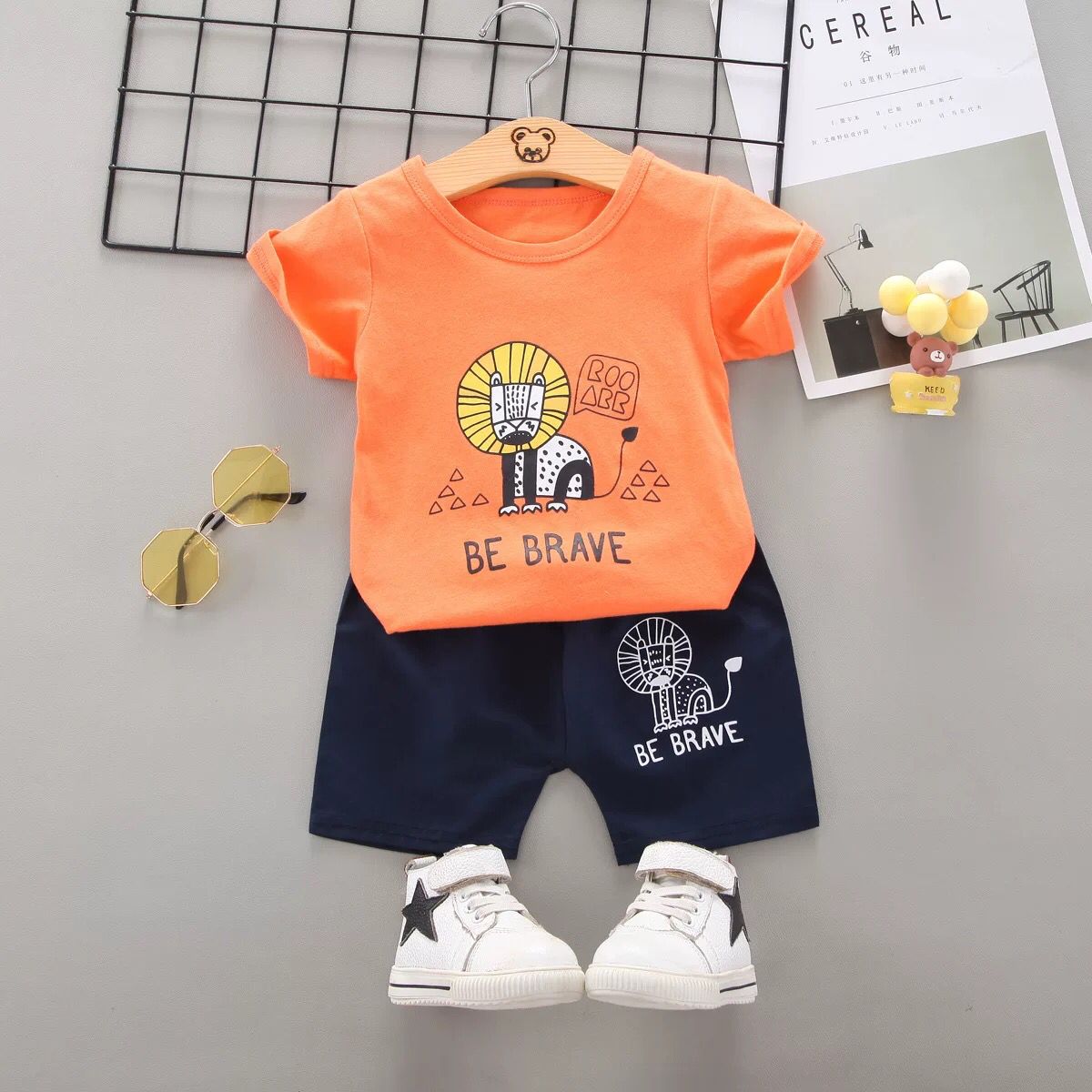 Baby Boys & Baby Girls Half Sleeve Printed T-Shirt & Shorts Set